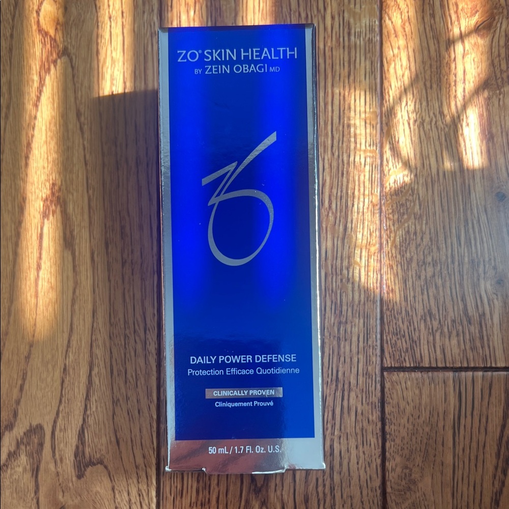 ZO Skin Health Daily Power Defense Moisturizer - Blue